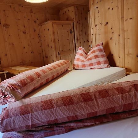 Berghaus Am Sonnenhang Valpaschun Valchava Экстерьер фото